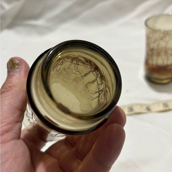 Vintage Libbey Scenic Glass Tumblers - Picture 5 of 7